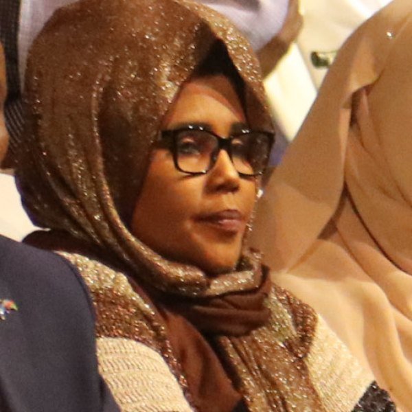 Dr Hodan Isse